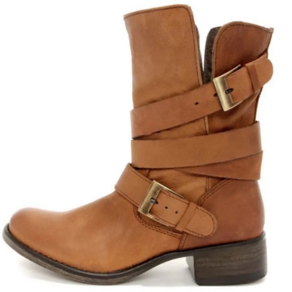 STEVE MADDEN Brewzzer Cognac Leather Boots